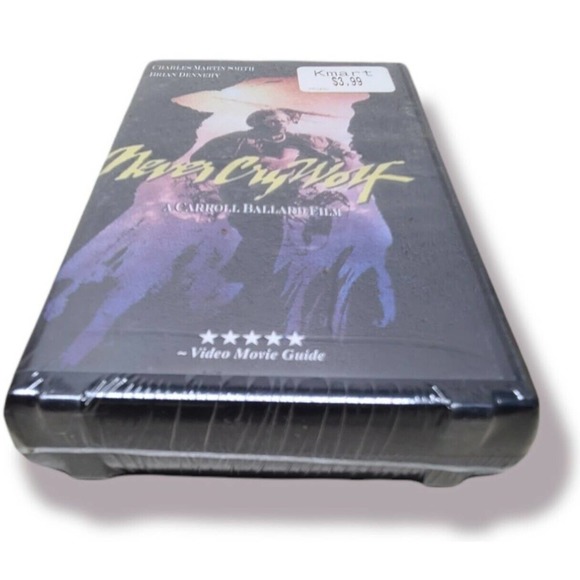 Never Cry Wolf (VHS, 2000, Widescreen Collector's Edition - Clamshell Case) - Picture 4 of 4